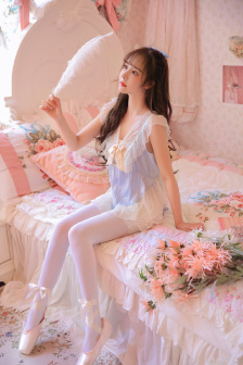 陆朝朝穿越成婴儿的小说免费阅读全文